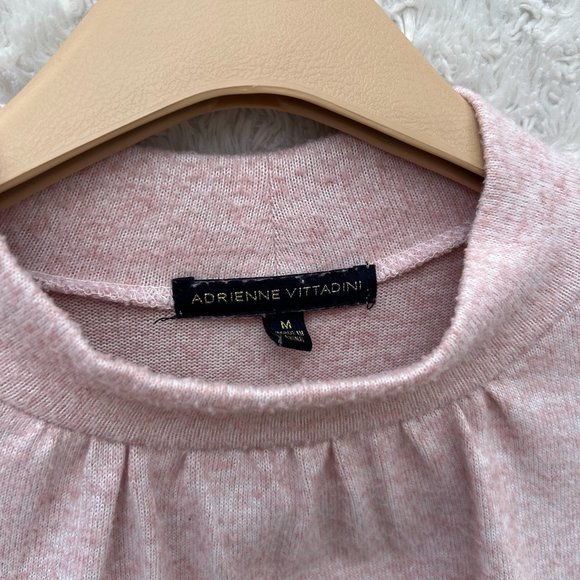 ADRIENNE VITTADINI Women's Blush Pink Lace Blouse Size M - Picture 3 of 4